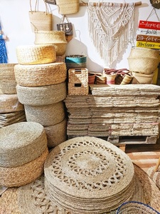 Lujo moderno otomano sostenible agua Jacinto taburete silla Mesa pufs precio competitivo al por mayor - Product Image 2