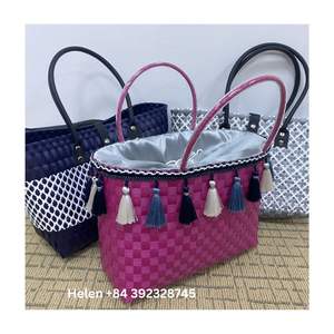 กระเป๋าถือขนาดเล็กของผู้หญิงทำจากพลาสติกพีวีซี2024น้ำหนักเบากันน้ำและแต่งหน้าสำหรับกิจกรรมกลางแจ้ง - Product Image 5