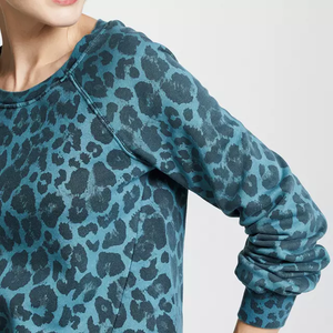 เสื้อฮู้ดดี้ผู้หญิงคุณภาพสูงสำหรับฤดูหนาว พิมพ์โลโก้ด้านหน้าตามสั่ง ผ้าฝ้าย 100% เป็นมิตรกับสิ่งแวดล้อม ป้องกันรอยยับ แห้งเร็ว - Product Image 4