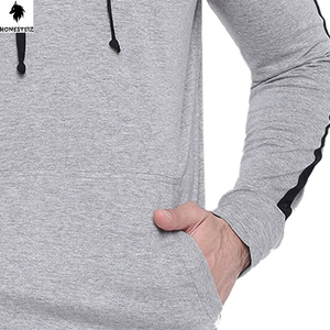 เสื้อฮู้ดแบบสวมหัวของผู้ชายผ้าเทอร์รี่ผ้าฝ้าย100% น้ำหนักเบาลายนูนแบบลำลองสีทึบออกแบบได้ตามต้องการ - Product Image 6