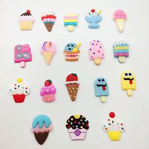 Dispensador de Bolsas para Excremento de Perro con Forma de Hueso, de Silicona, con Dijes Personalizados, Accesorio Decorativo, Contenedor Portátil para Bolsas de Desechos de Mascotas - Product Image 5