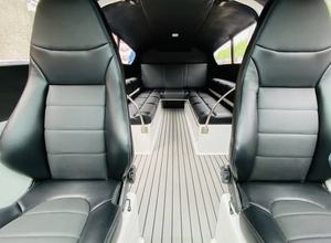 Lancha Anfibia de Lujo Comercial para Pasajeros, Motor Fuera de Borda de 300HP, Gasolina 92, Velocidad de 130km/h, para Todo Tipo de Clima - Product Image 6