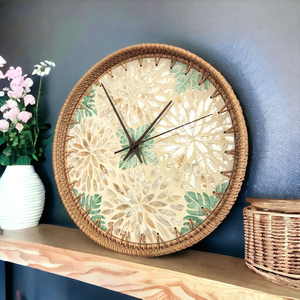 Horloge murale élégante en nacre naturelle et rotin en osier Style traditionnel pour la décoration de la maison Fabriqué au Vietnam - Product Image 4