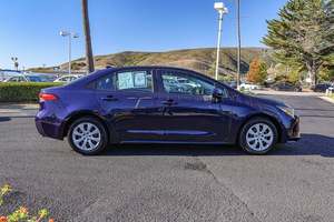 Toyota Corolla LE FWD 2022 - Product Image 2