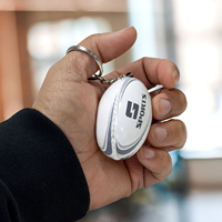 Porte-clés avec logo d'entreprise et d'entreprise personnalisé, entièrement imprimé sur du caoutchouc, design de porte-clés rugby avec options personnalisées