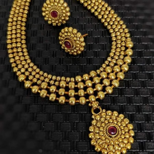 ชุดเครื่องประดับแบบอินเดียโบราณ ชุดสร้อยคอแต่งงานแบบดั้งเดิม ชุดเครื่องประดับชุบทองหนักสำหรับผู้หญิง - Product Image 1