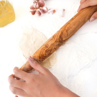 Ensemble de rouleau à pâtisserie et planche à pâtisserie rustiques français faits à la main, de qualité supérieure, en bois d'olivier écologique, fabriqué au Tennessee