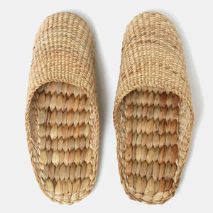 Chaussons en jacinthe d'eau naturelle pour hommes et femmes, vente en gros de sandales tongs - Product Image 2