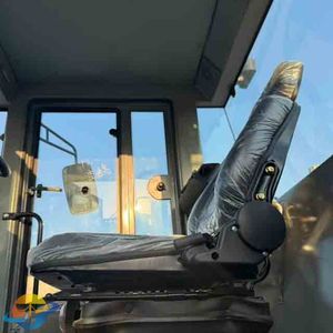 รถตักล้อยาง XCMG XS223J ประสิทธิภาพสูง ใช้สำหรับงานหนัก รถบดถนน ขาย - Product Image 5