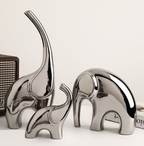 Sculpture en aluminium pour la maison Table Bureau Argent Finition brillante Objet de table Showpiece pour le salon Décoration intérieure Ornement - Product Image 1