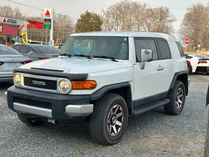 Usado 2010 para T F-J Cruiser LHD Grado Industrial Garantía de 3 Años - Product Image 3