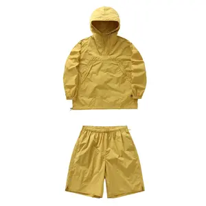 Biểu Tượng Tùy Chỉnh Người Đàn Ông Thành Phố Thời Trang Phố Trọng Lượng Nhẹ Trống Tracksuit Người Đàn Ông 2 Mảnh Thiết Lập Phòng Tập Thể Dục Sweatsuits Nylon Áo Gió Quần Short Bộ