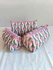 <b>Set</b> <b>Of</b> 3 Cotton Quilted Makeup Bag & Organizer Cotton Toiletry Case Travel Bag Floral Print Makeup Bag Toiletries Organizer Bag - Product Image 3