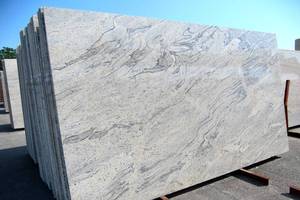 Nuevas baldosas y losas de granito blanco de Cachemira para encimeras asequibles y duraderas para hogares y oficinas de la India - Product Image 3