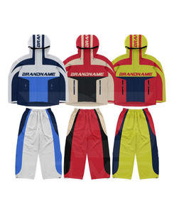 Conjunto Deportivo Cortavientos Estilo Urbano con Logotipo Serigrafiado, Pantalones Elásticos y Chaqueta con Capucha, 100% Nailon - Product Image 1