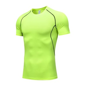 Vente en gros Vêtements de sport coupe ajustée personnalisables Vêtements de sport à compression à manches longues Chemise de luxe à manches courtes pour hommes - Product Image 5