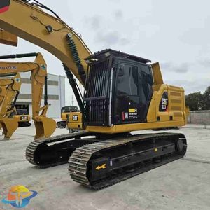 En stock pour la pelle Caterpillar CAT323, d'occasion, faible nombre d'heures, disponible à la vente à bas prix - Product Image 4