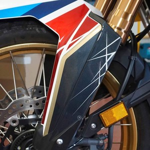 Kit adesivi 3D per protezione pannello anteriore moto - Honda Africa Twin 1100 - Product Image 1