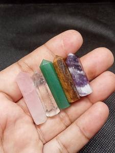 Varitas de Cristal Natural para Meditación de Chakras y Sanación - Product Image 3