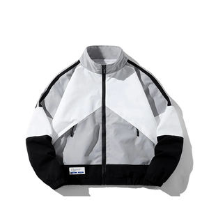 Chaqueta cortavientos de verano personalizada de alta calidad para hombre, ropa de gimnasio de entrenamiento y conjunto de chaquetas cortavientos deportivas de calidad - Product Image 3