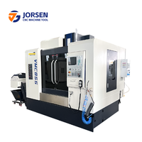 Centre d'usinage vertical CNC VMC855 robuste avec vis à billes et refroidissement de broche de fabrication taïwanaise pour l'usinage de composants de construction navale
