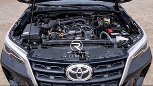 SUV Toyota Fortuner - Product Image 2
