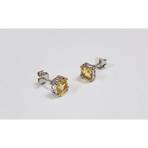 Boucles d'oreilles tendance religieuses en laiton, zircon carré de 6 mm, forme papillon géométrique, sertissage clos de diamant taille princesse pour les fêtes - Product Image 3
