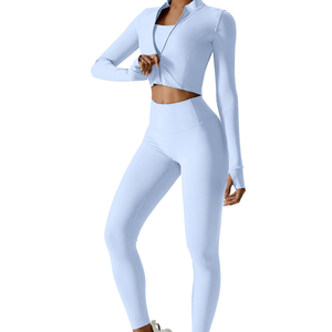 Conjunto de Yoga de 3 Piezas para Mujer Hecho en Pakistán a Precio Económico, Conjunto de Yoga Cómodo para Mujer en Oferta en Línea, Leggings y Sujetador Deportivo - Product Image 1