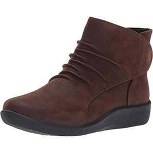 <span class=keywords><strong>Clarks</strong></span> Sillian Sway Brown – bottes de neige à bout pointu pour femme, fermeture à lacets, en PU, taille 6,5 M, collection Cloudsteppers - Product Image 1