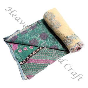 Kantha <b>Quilt</b> Gudari Kantha <b>Quilt</b> Gudari Hot Selling Wholesale Gold Supplier GD2186 Handmade Kantha <b>Quilt</b> Cotton Printed <b>Indian</b> - Product Image 2