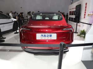 2024 T e s l a Model 3 China New Energy Electric Car Model 3 Battery Drive Versión Model 3 4WD - Product Image 5