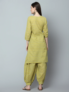 ชุดคุर्ตา ซัลวาร์ ผ้าฝ้ายพิมพ์ลายบล็อก ทำมือ เป็นมิตรกับสิ่งแวดล้อม แขนสั้น ลายดอกไม้ สวมใส่สบายๆ ในชีวิตประจำวัน สำหรับผู้หญิง - Product Image 3