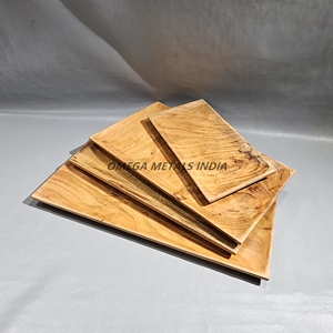 Bandeja de madera de acacia de alta calidad con bordes curvos elegantes y superficie pulida para elementos esenciales de lujo para el hogar y la cocina - Product Image 5