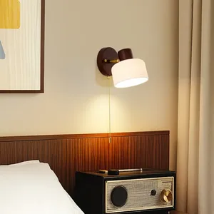 โคมไฟติดผนังทรงสี่เหลี่ยม LumeraVintage รุ่นโมเดิร์น ไฟ LED วินเทจ แสงวอร์มไวท์ ขั้วหลอด E26 มาตรฐาน IP65 220V ได้รับการรับรองมาตรฐาน ROHS สำหรับใช้ภายในและภายนอกอาคาร - Product Image 2