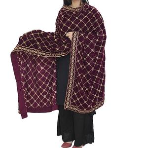 Chales de terciopelo con diseño de retales personalizados, patrones cosidos con estilo único de invierno, decorativos duraderos largos de Color sólido para mujer - Product Image 5