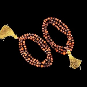 Collana di perle di Mala occhio di tigre rossa 108 perle di preghiera pietra preziosa per la <span class=keywords><strong>fertilità</strong></span> cuore Chakra regalo pietra semipreziosa pietra rossa artigianale - Product Image 1
