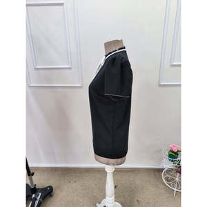 Blusa de Crepé de Manga Corta para Mujer con Cuello con Volantes y Detalle de Cordones, 35647 - Negro - Product Image 5