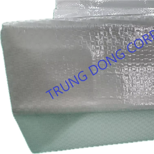 Bolsas Tejidas de PP Impresas en Grabado y Laminadas con BOPP, Fondo Plegable, Forro Interior de PE, Reciclables, Fábrica de Vietnam, para Alimentos, Piensos y Fertilizantes - Product Image 1