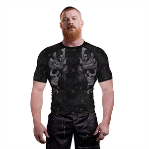 Rashguard de BJJ Transpirable de Alta Calidad, Ropa de Compresión Personalizable para Deportes Acuáticos y MMA - Product Image 4