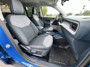 สภาพดีเยี่ยม ปี 2025 ฟอร์ด มาเวอริค XLT เกียร์อัตโนมัติ - Product Image 3