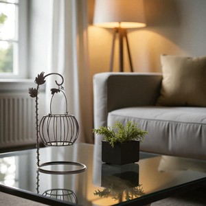 Canasta de Frutas de Metal con Diseño de Telaraña y Asa Superior de Murciélago, Elegante Centro de Mesa de Halloween para Servir Bocadillos, Dulces y Decoración Festiva - Product Image 6