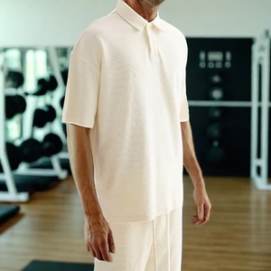 Ensemble 2 pièces tendance pour homme, polo ample et lourd de haute qualité et short tricoté style gaufré pour l'été décontracté - Product Image 5