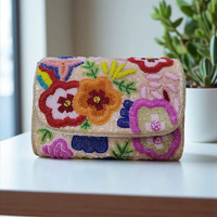 Tas Selempang Resin Bordir Gaya Kasual Desain Setengah Bulan Aksen Batu/Manik Mutiara Tahan Air Dapat Disesuaikan Untuk Acara Malam/Pernikahan