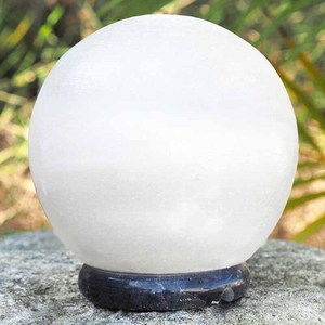 Himalayan White Salt <b>Ball</b> Shape <b>Mini</b> USB Lamps, Himalayan White USB Salt Lamp <b>Ball</b> Shaped, White USB Himalayan Salt Lamps - Product Image 6
