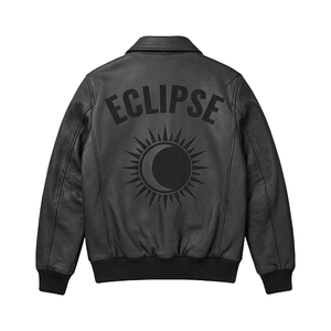 Chaqueta de Lona Negra Personalizada con Piel de Vaca, Bordado Tonal Eclipse, Costuras de Alta Densidad, Estilo Urbano Unisex, Transpirable, de Fábrica - Product Image 2