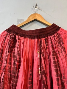 Falda Larga de Gasa Rosa Sólida, Estilo Boho, Hecha a Mano en India, Diseño Natural, Transpirable, Ecológica, para Playa o Verano - Product Image 4