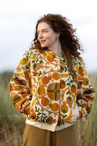 Chaqueta de bombardero bordada a mano Suzani de la mejor calidad, Chaqueta corta elegante clásica, relleno de algodón de la India, venta al por mayor para la temporada de otoño - Product Image 2