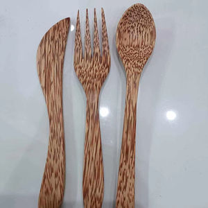 Bol et cuillère en bois du Vietnam de haute qualité, parfaits pour les marchés écologiques et les coffrets cadeaux - Product Image 1