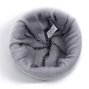 2025 vente en gros Jacquard Beanie Caps haute qualité 100% laine Logo personnalisé adulte coloré hiver Beanie Cap fabriqué au Pakistan - Product Image 4