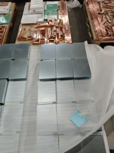 Boîtier de tôle personnalisé Boîtier de contrôle de fabrication CNC avec découpe laser et trous de montage de précision - Product Image 6